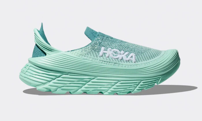 Hoka Restore TC