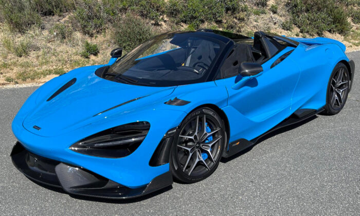 McLaren 765LT Spider