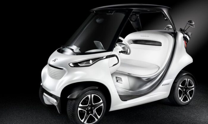 Mercedes-Benz Made a Golf Cart