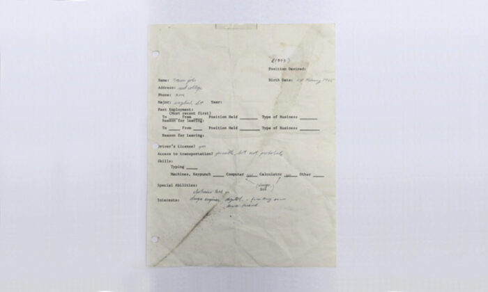 Steve Jobs Original Handwritten Job Application