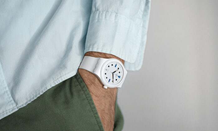 Swatch SISTEM51 Hodinkee Summer Edition