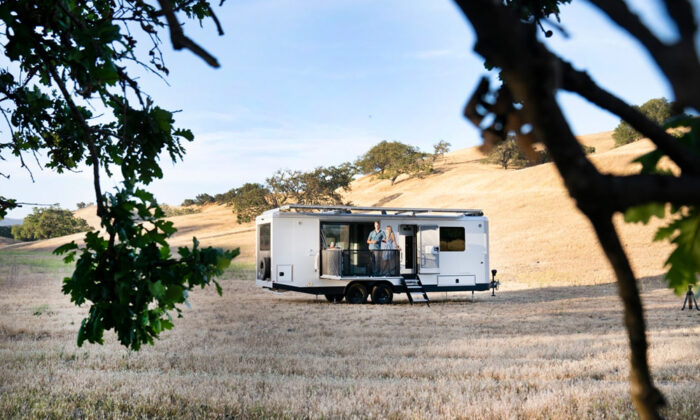 Living Vehicle’s 2023 Electric Trailer